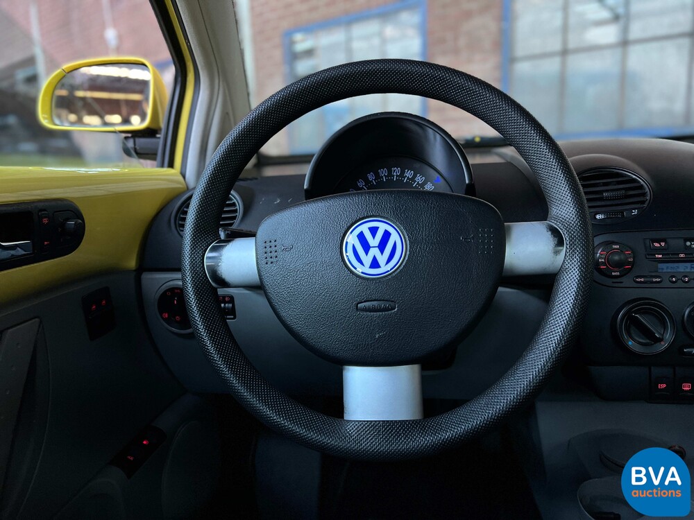 Volkswagen New Beetle 2.0 Highline 116pk 1999 -Org. NL-, XP-GF-70