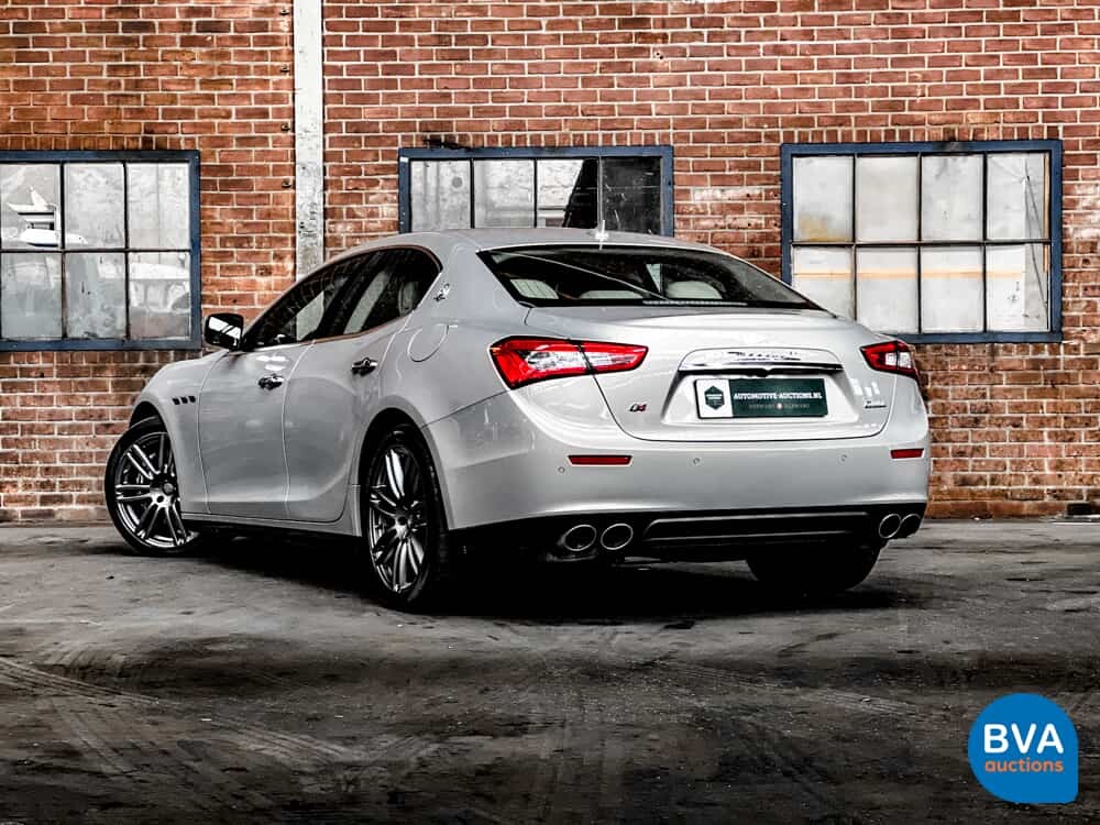 Maserati Ghibli Gran Sport SQ4 411pk 2016, N-667-GD