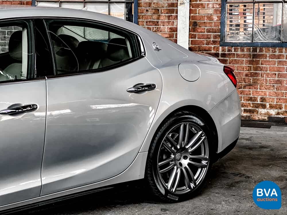Maserati Ghibli Gran Sport SQ4 411pk 2016, N-667-GD