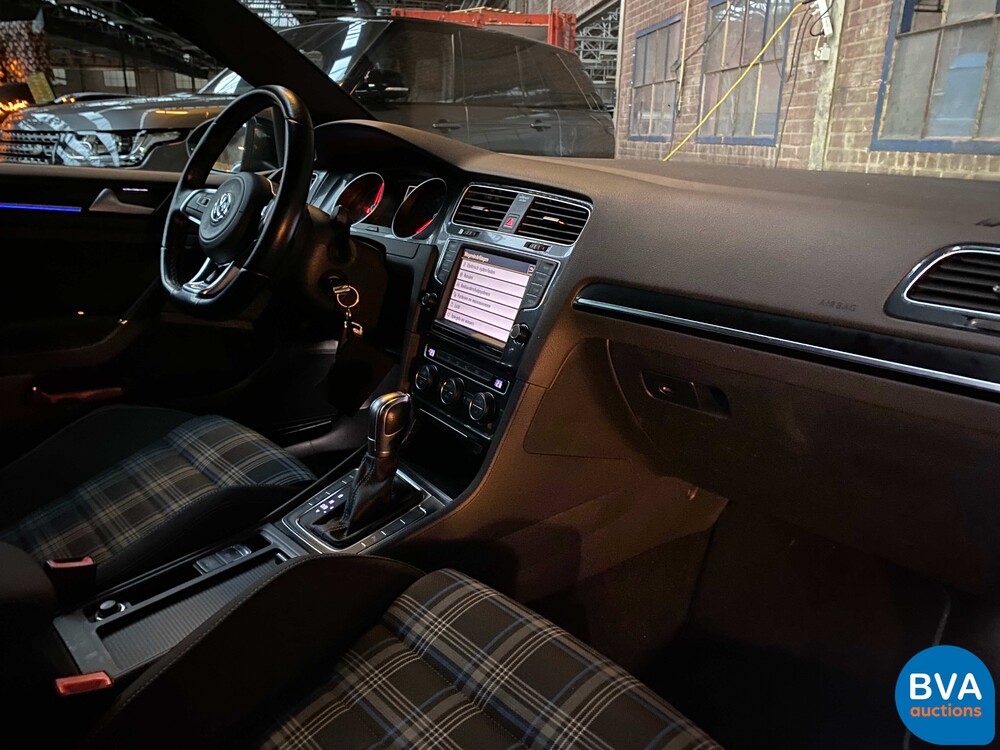 Volkswagen Golf GTE 150pk 2015, GN-478-B