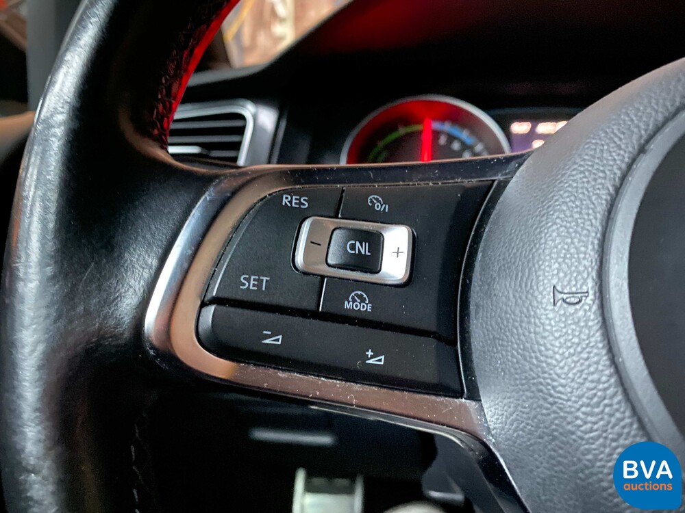 Volkswagen Golf GTE 150pk 2015, GN-478-B