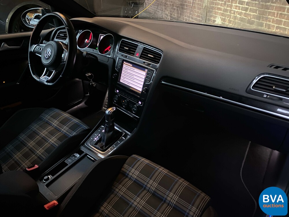 Volkswagen Golf GTE 150pk 2015, GN-478-B