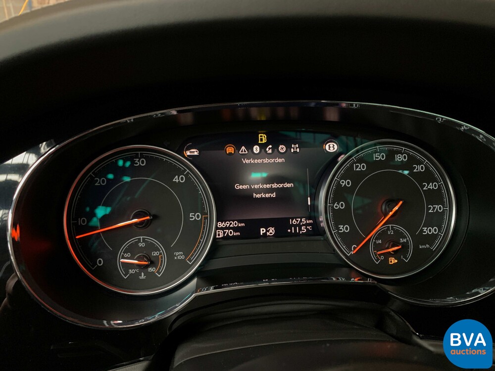 Bentley Bentayga V8 435pk 7-PERSOONS 2017, SZ-766-S
