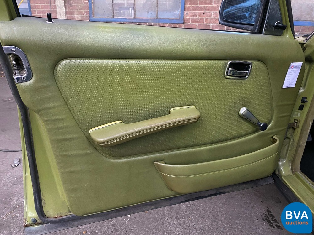 Mercedes-Benz 200-280 (W123) 2.0 109pk 1981, 34-XF-TK