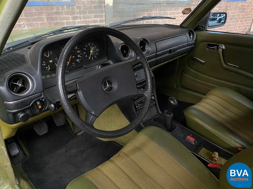 Mercedes-Benz 200-280 (W123) 2.0 109pk 1981, 34-XF-TK