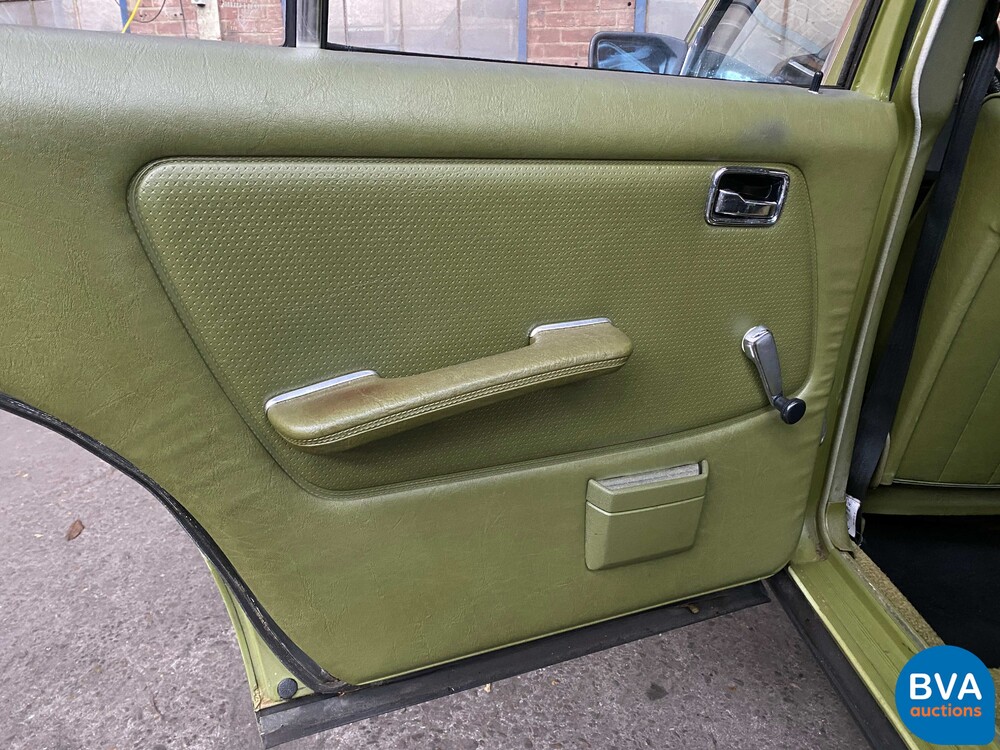 Mercedes-Benz 200-280 (W123) 2.0 109pk 1981, 34-XF-TK