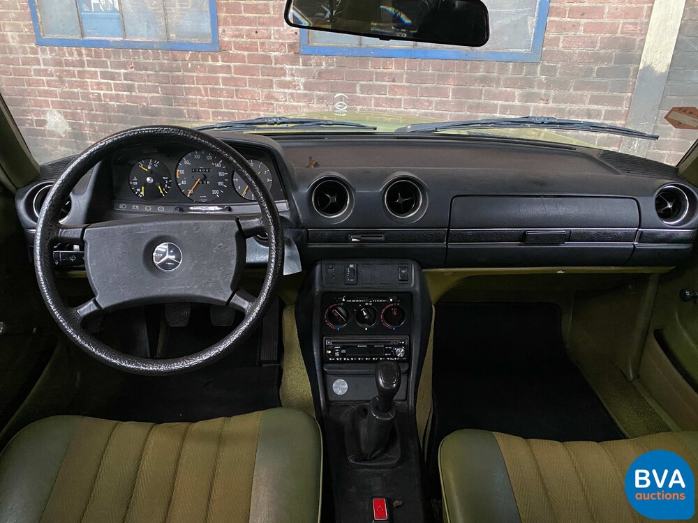 Mercedes-Benz 200-280 (W123) 2.0 109pk 1981, 34-XF-TK