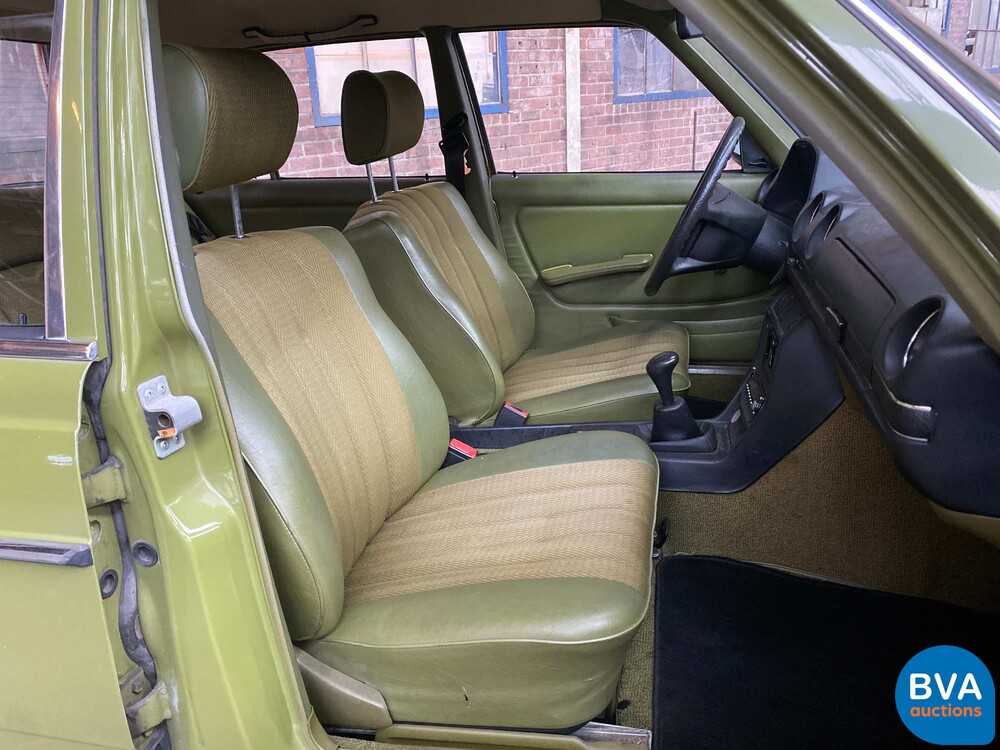 Mercedes-Benz 200-280 (W123) 2.0 109pk 1981, 34-XF-TK