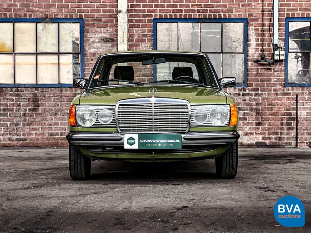 Mercedes-Benz 200-280 (W123) 2.0 109pk 1981, 34-XF-TK