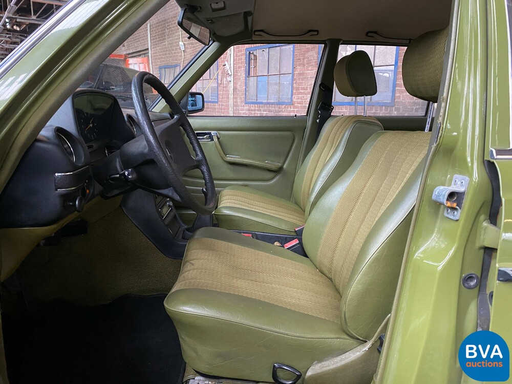 Mercedes-Benz 200-280 (W123) 2.0 109pk 1981, 34-XF-TK