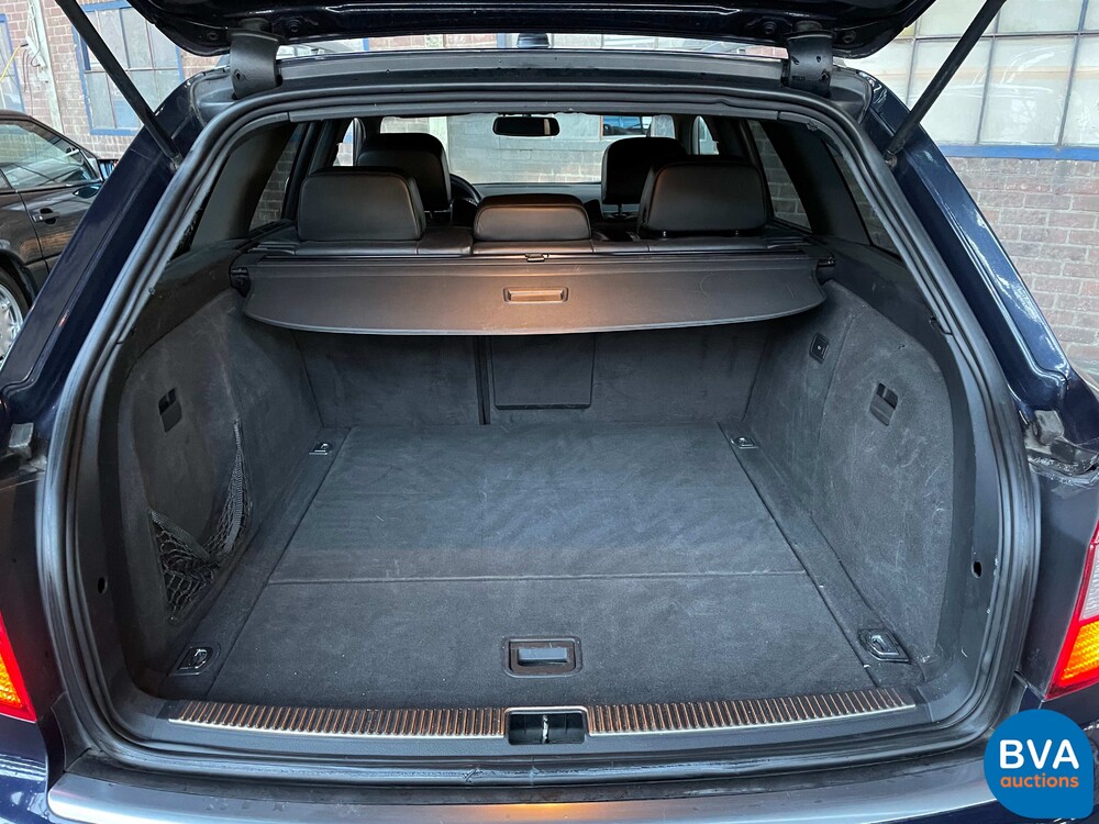 Audi S4 Avant Quattro 4.2 V8 344pk 2004 -Org NL-, 45-PD-BS