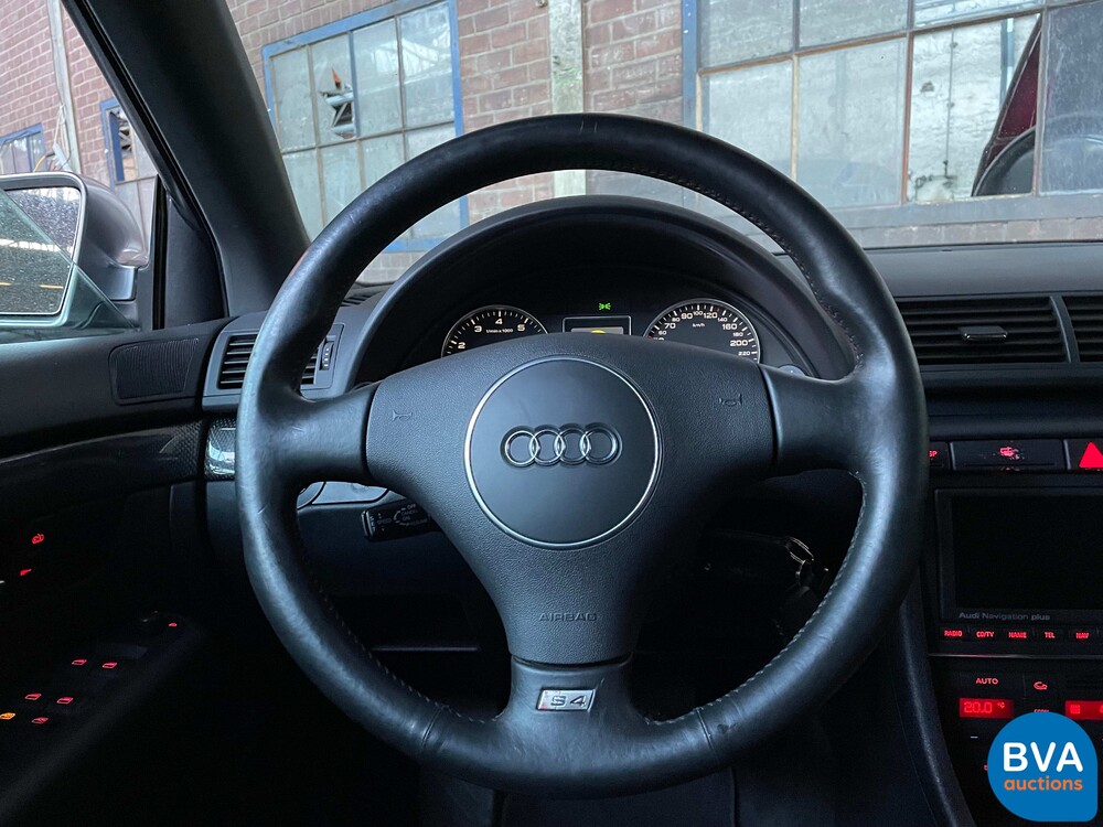 Audi S4 Avant Quattro 4.2 V8 344pk 2004 -Org NL-, 45-PD-BS