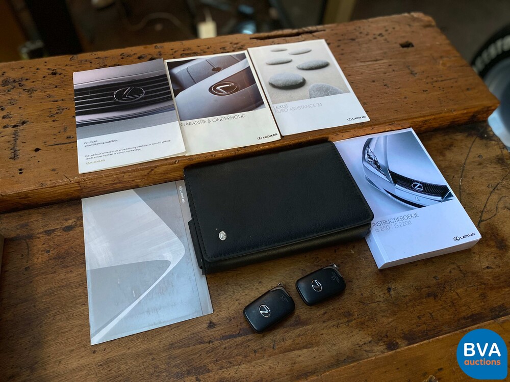 Lexus IS 250 Business Luxury 208pk 2007 -Org. NL-, 88-TP-ZX