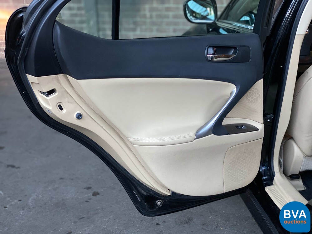 Lexus IS 250 Business Luxury 208pk 2007 -Org. NL-, 88-TP-ZX