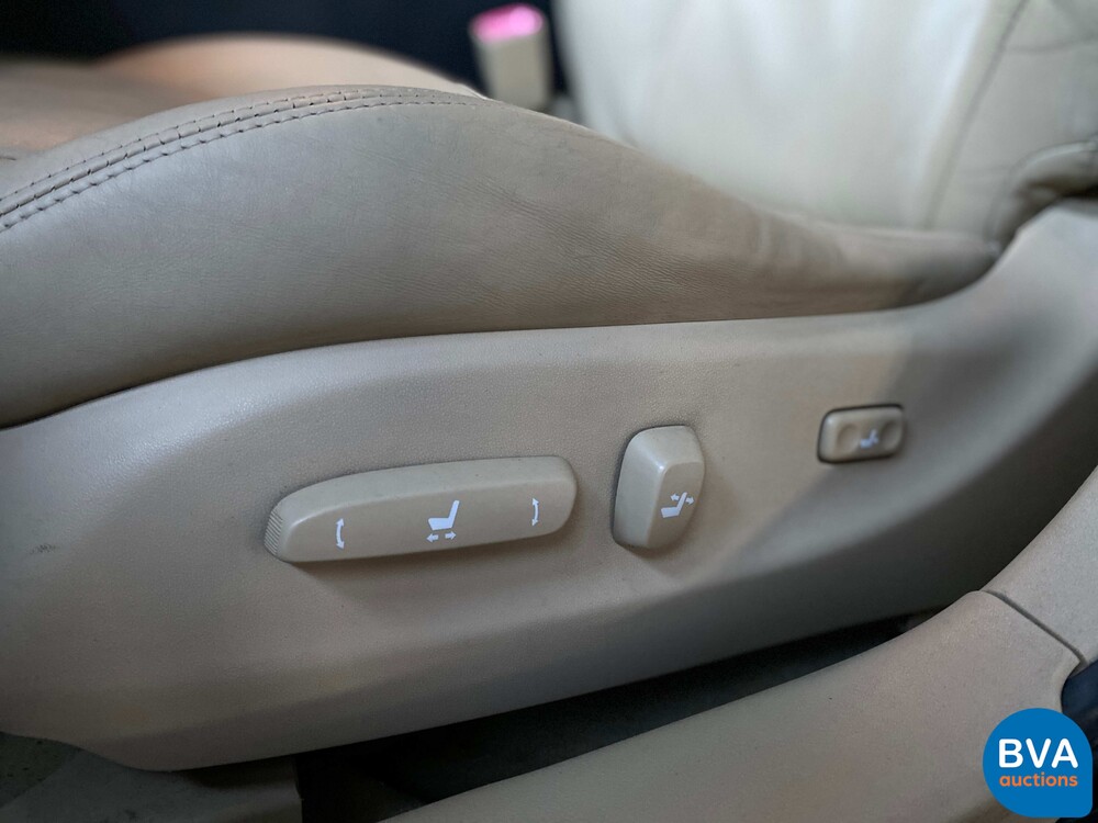 Lexus IS 250 Business Luxury 208pk 2007 -Org. NL-, 88-TP-ZX