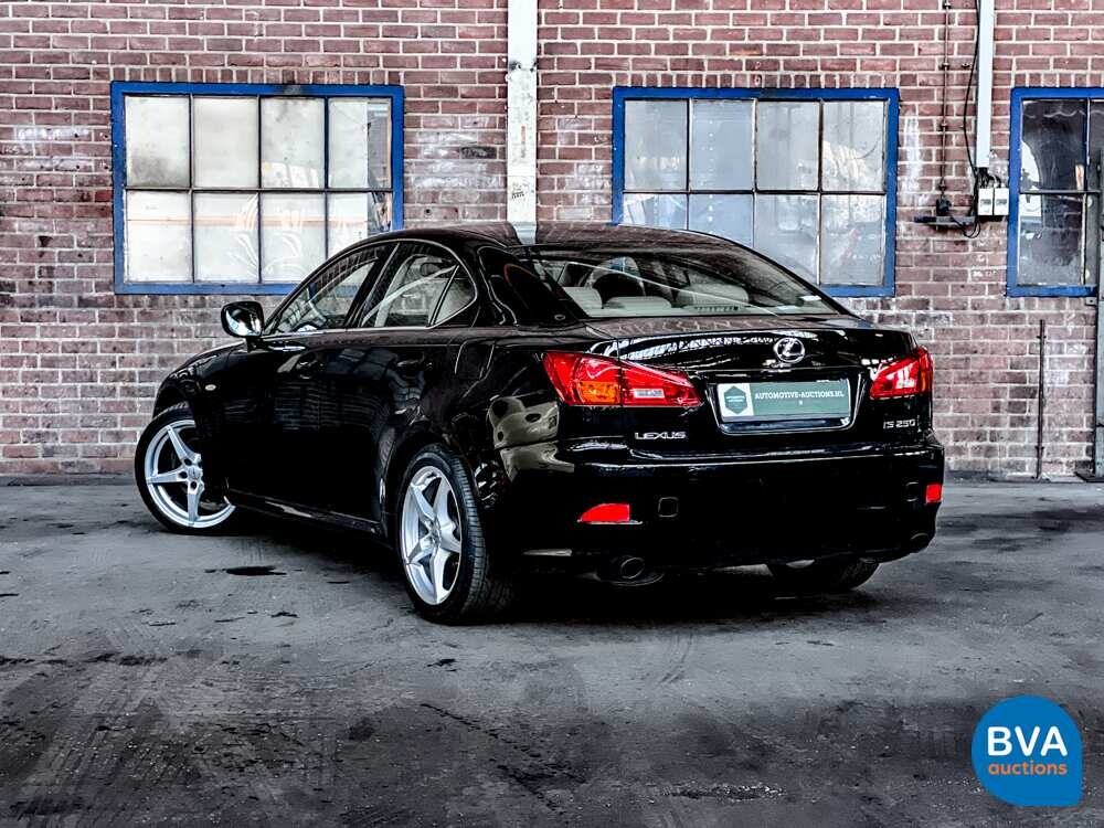 Lexus IS 250 Business Luxury 208pk 2007 -Org. NL-, 88-TP-ZX