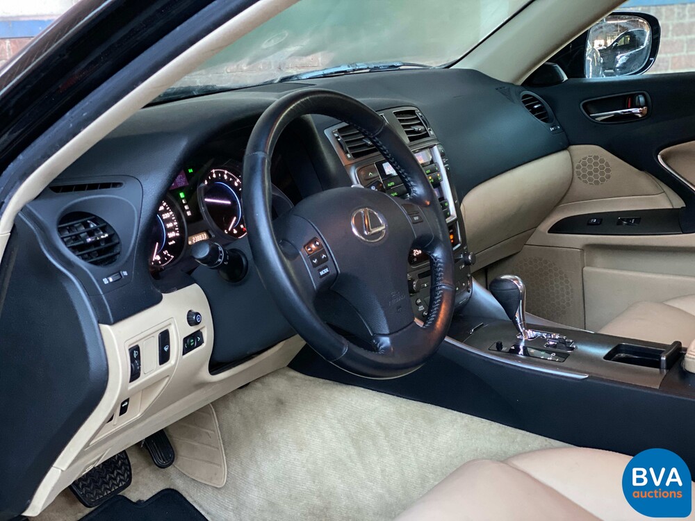 Lexus IS 250 Business Luxury 208pk 2007 -Org. NL-, 88-TP-ZX