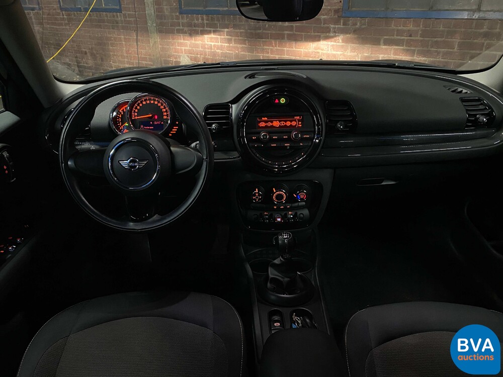 Mini Clubman 1.5D 116pk 2016 British Racing Green Mini Cooper