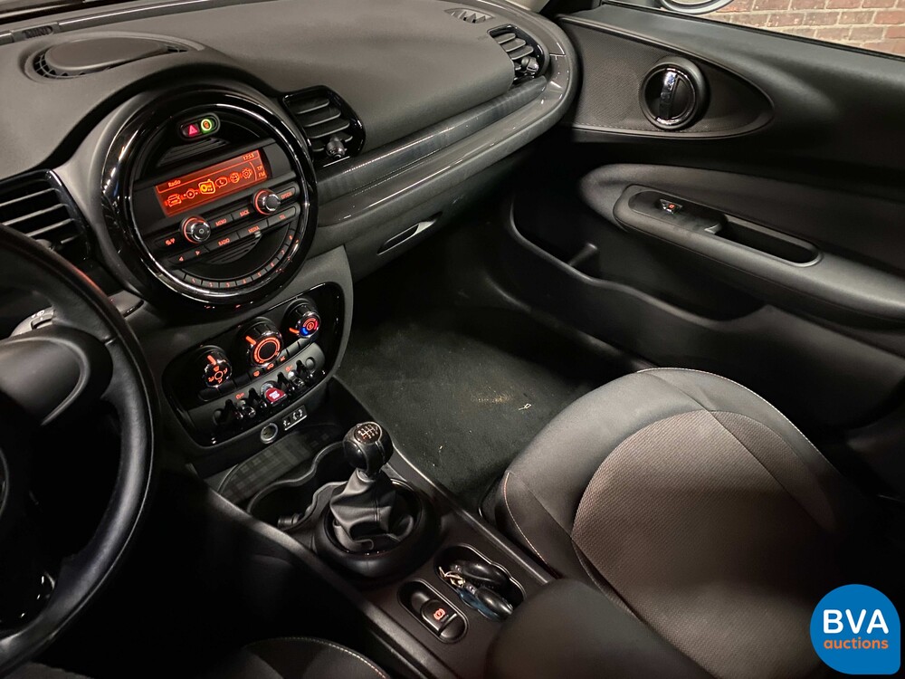 Mini Clubman 1.5D 116pk 2016 British Racing Green Mini Cooper