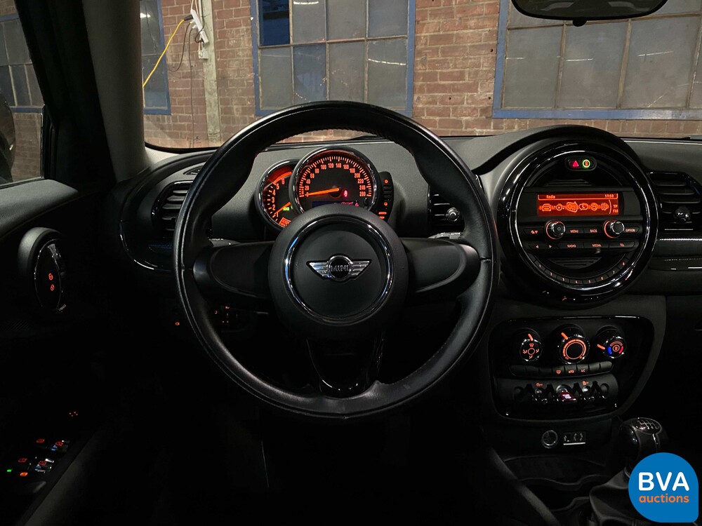 Mini Clubman 1.5D 116pk 2016 British Racing Green Mini Cooper