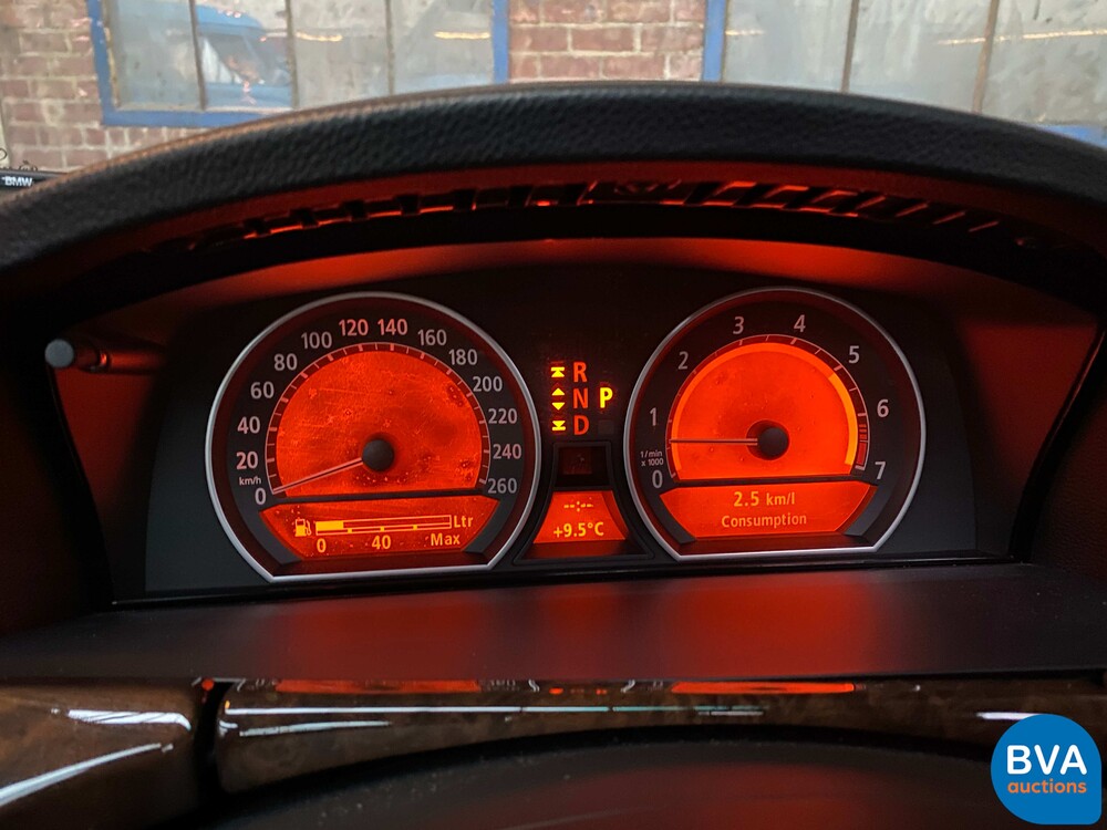BMW 745i Executive E65 4.4 V8 333pk 2003 -YOUNGTIMER-