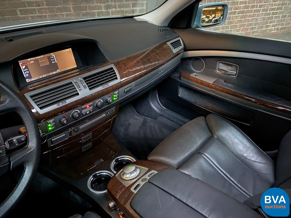 BMW 745i Executive E65 4.4 V8 333pk 2003 -YOUNGTIMER-