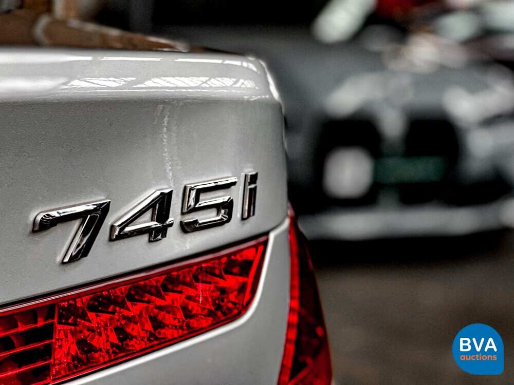 BMW 745i Executive E65 4.4 V8 333pk 2003 -YOUNGTIMER-