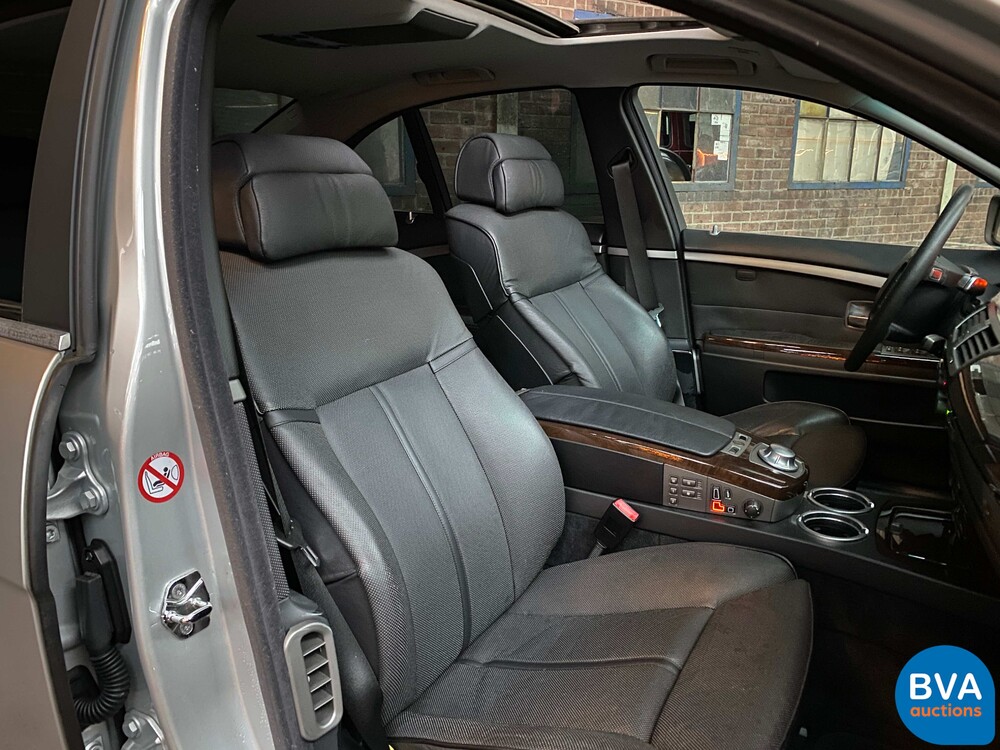 BMW 745i Executive E65 4.4 V8 333pk 2003 -YOUNGTIMER-