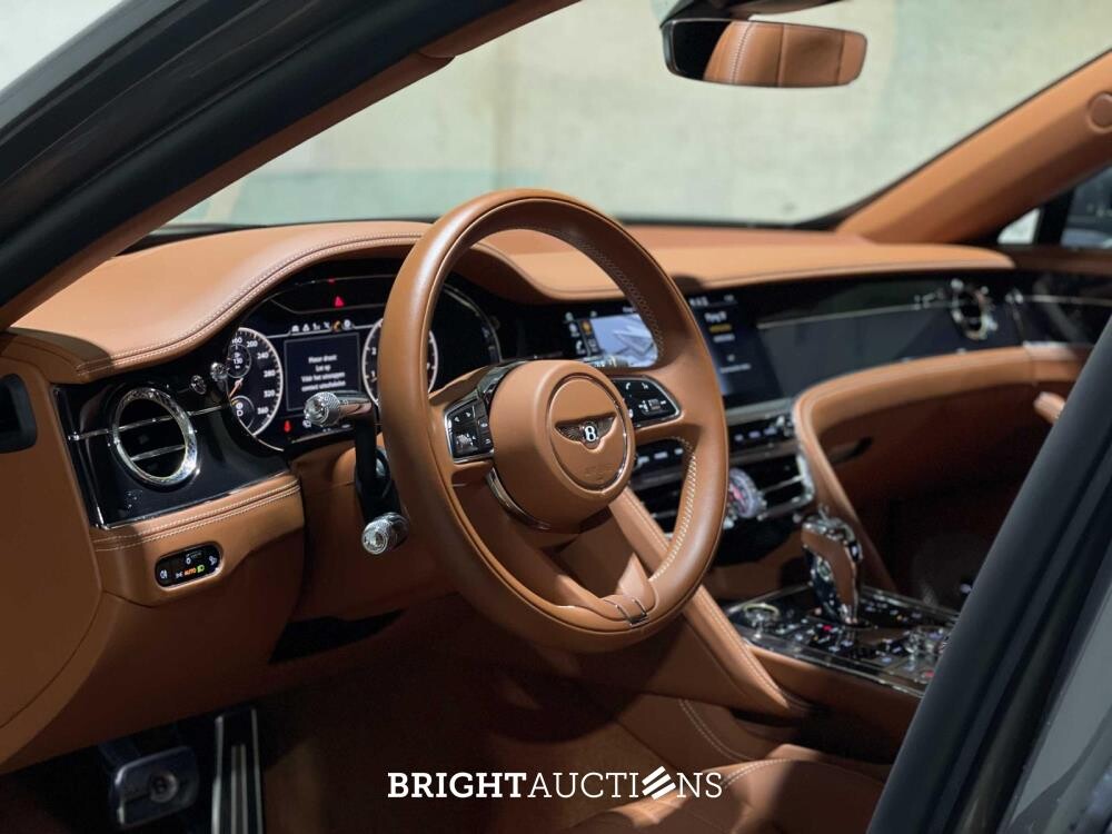 Bentley Flying Spur 4.0 V8 549pk 2021 (Origineel-NL & 2e Eigenaar), K-031-JX