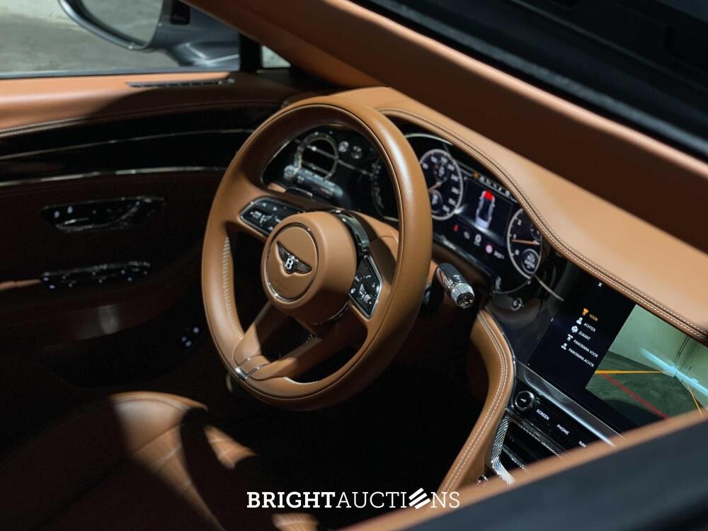 Bentley Flying Spur 4.0 V8 549pk 2021 (Origineel-NL & 2e Eigenaar), K-031-JX