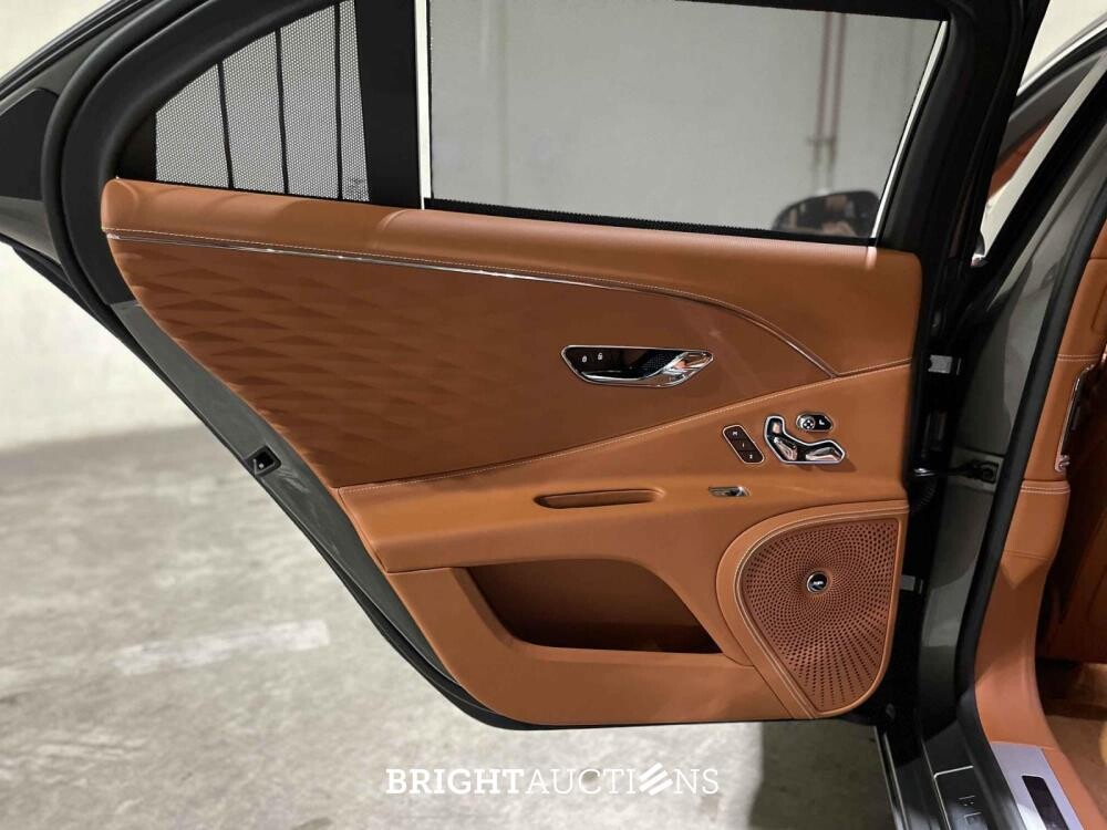 Bentley Flying Spur 4.0 V8 549pk 2021 (Origineel-NL & 2e Eigenaar), K-031-JX