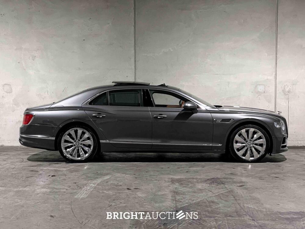 Bentley Flying Spur 4.0 V8 549pk 2021 (Origineel-NL & 2e Eigenaar), K-031-JX