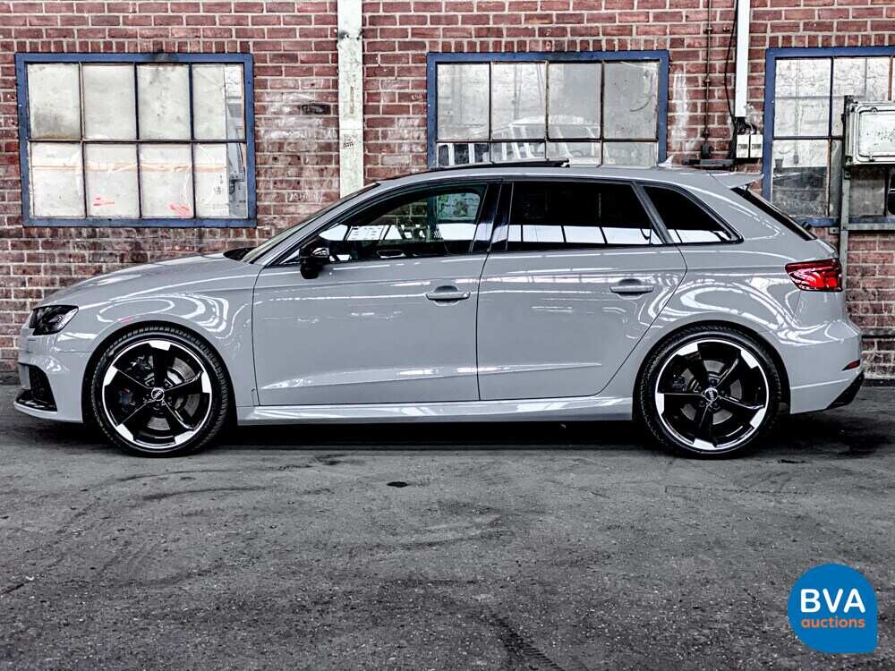Audi RS3 Sportback 2.5TFSI Quattro 400pk 2018 FACELIFT Nardo-Grey