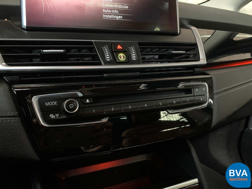 BMW 220d Gran Tourer 2-serie Centennial High Executive 7persoons 190pk 2017, PJ-302-H