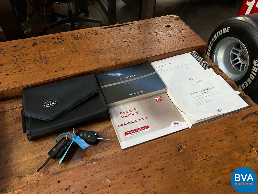 Kia Cee'd Sportswagon 1.6 GDI Plus Pack -Org. NL- 135pk 2013, 19-ZSF-5