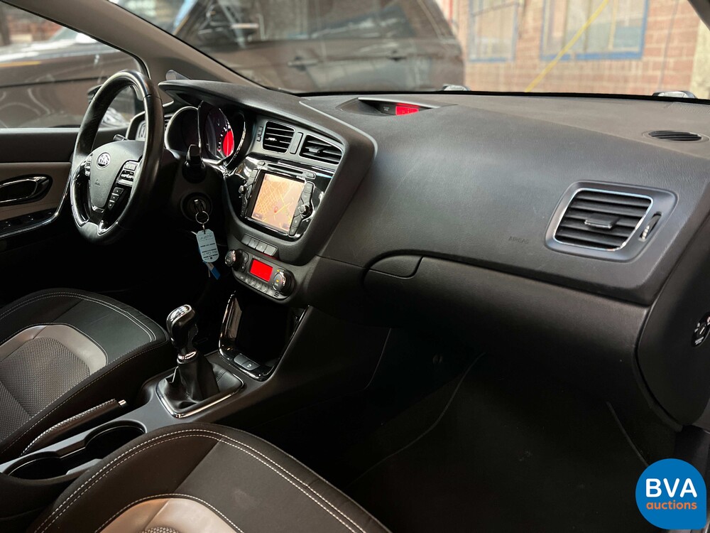 Kia Cee'd Sportswagon 1.6 GDI Plus Pack -Org. NL- 135pk 2013, 19-ZSF-5