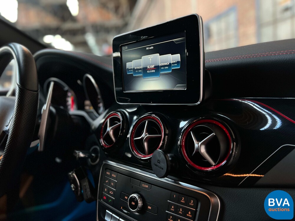 Mercedes-Benz CLA 45 AMG Shooting Brake 4matic CLA45 381pk FACELIFT, J-885-RZ.