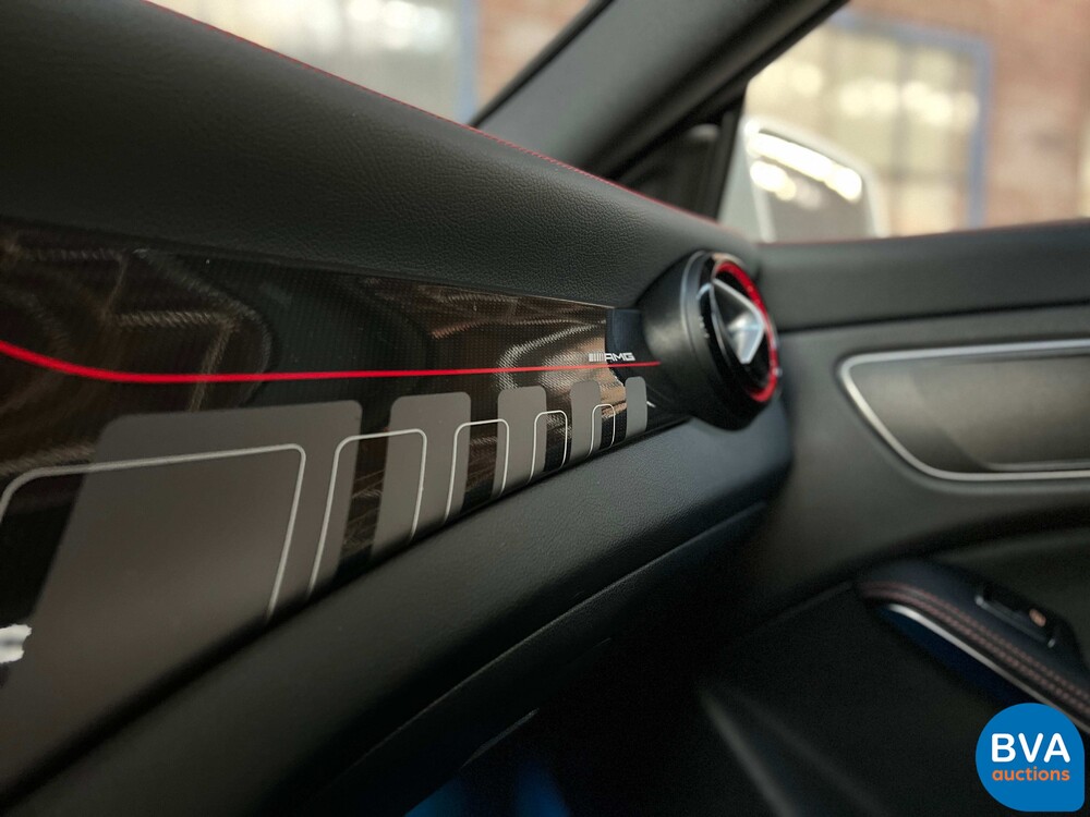 Mercedes-Benz CLA 45 AMG Shooting Brake 4matic CLA45 381pk FACELIFT, J-885-RZ.