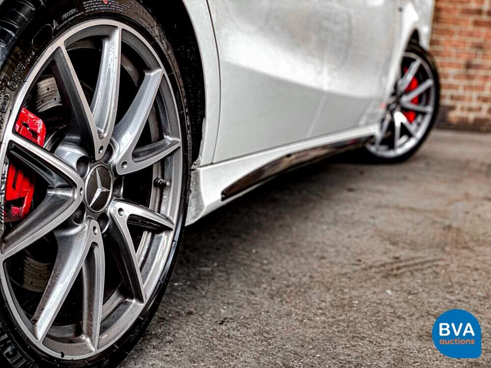 Mercedes-Benz CLA 45 AMG Shooting Brake 4matic CLA45 381pk FACELIFT, J-885-RZ.