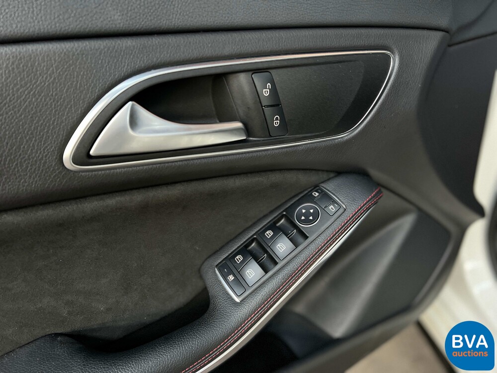 Mercedes-Benz CLA 45 AMG Shooting Brake 4matic CLA45 381pk FACELIFT, J-885-RZ.