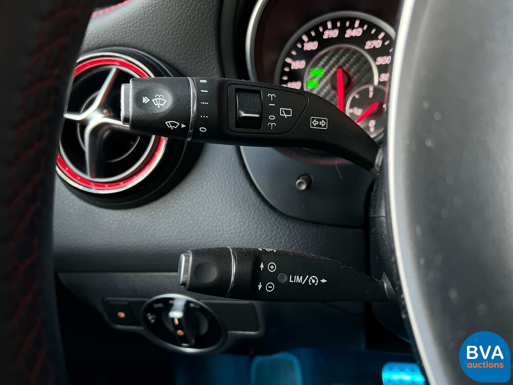 Mercedes-Benz CLA 45 AMG Shooting Brake 4matic CLA45 381pk FACELIFT, J-885-RZ.