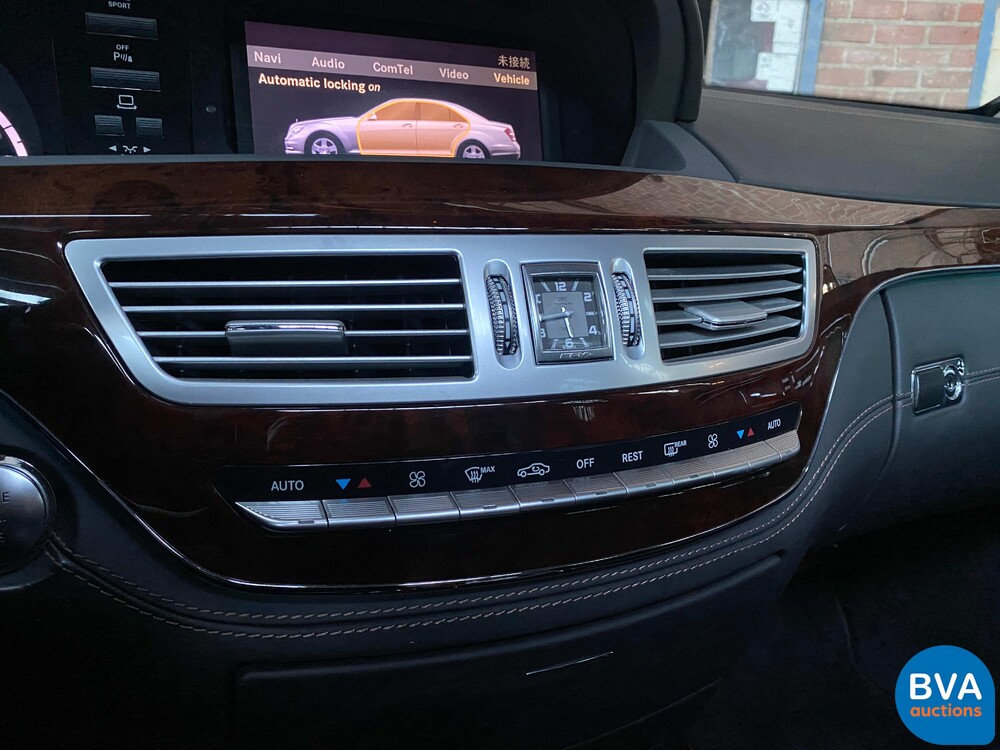 Mercedes S63 AMG Lang 5.5 V8 544pk 2013