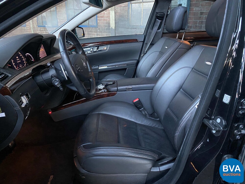 Mercedes S63 AMG Lang 5.5 V8 544pk 2013