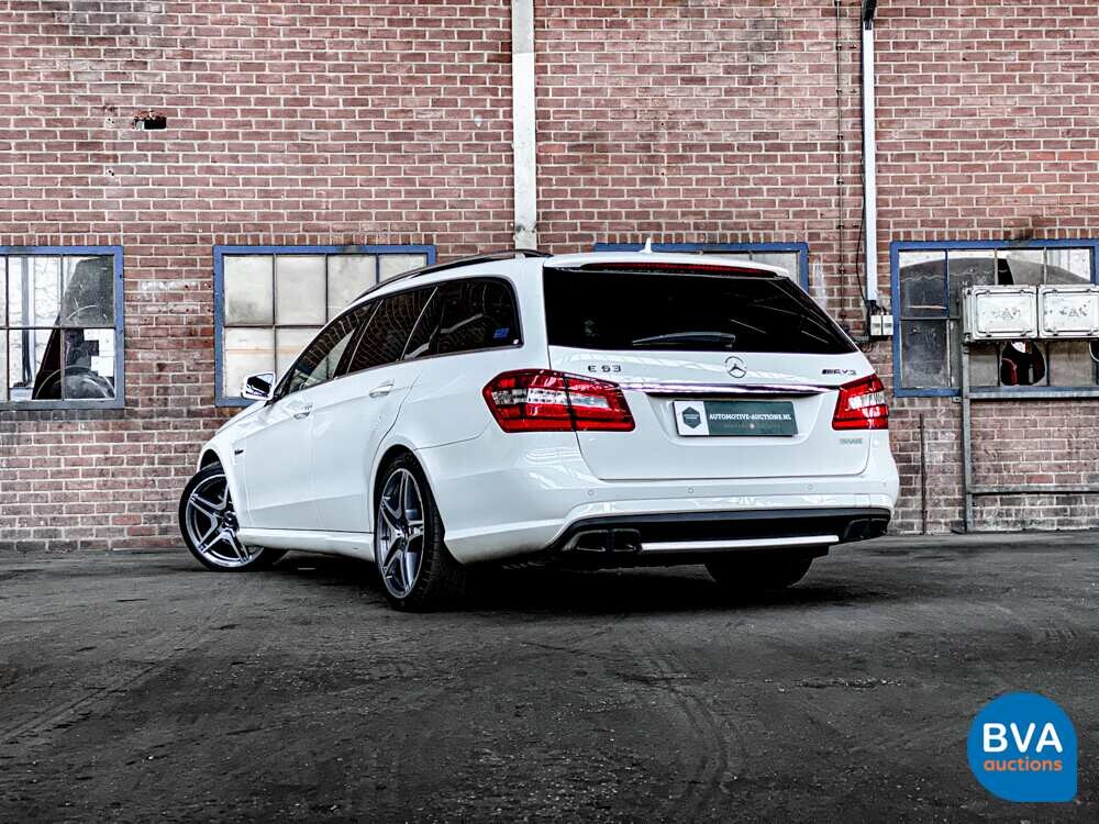 Mercedes-Benz E63 AMG Estate Keyless-GO 525pk 2010