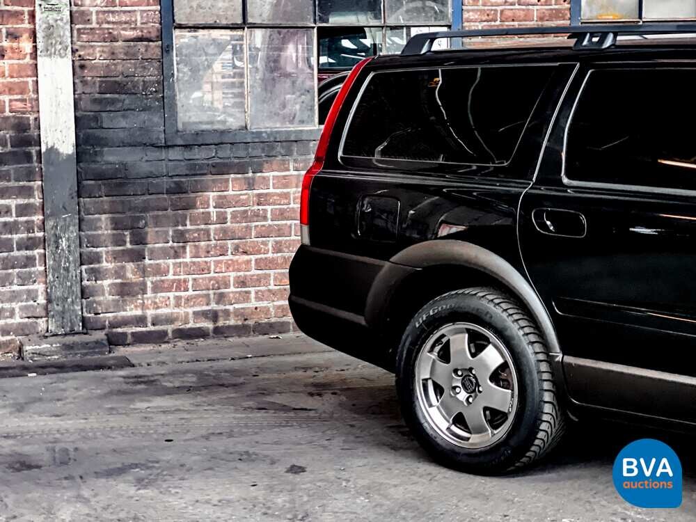 Volvo V70 Cross Country 2.4t 200pk 2002 -Org. NL-, 02-JH-LG