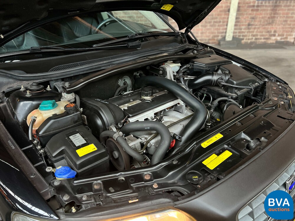 Volvo V70 Cross Country 2.4t 200pk 2002 -Org. NL-, 02-JH-LG