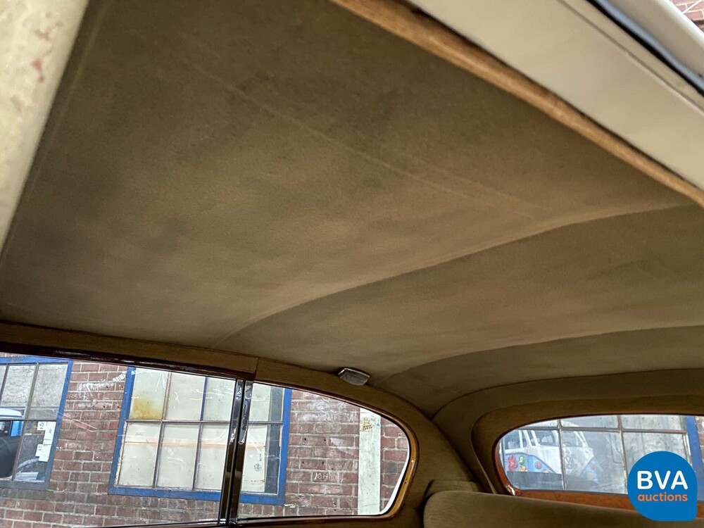 Vanden Plas 4-LITRE 1968 122pk, AM-96-41