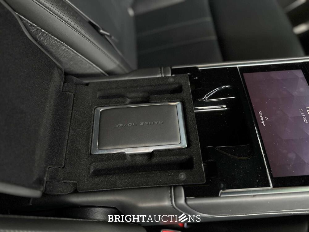 Land Rover Range Rover P530 LWB SV 4.4 V8 530pk 2023 (Fabrieksgarantie)