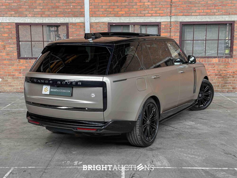 Land Rover Range Rover P530 LWB SV 4.4 V8 530pk 2023 (Fabrieksgarantie)