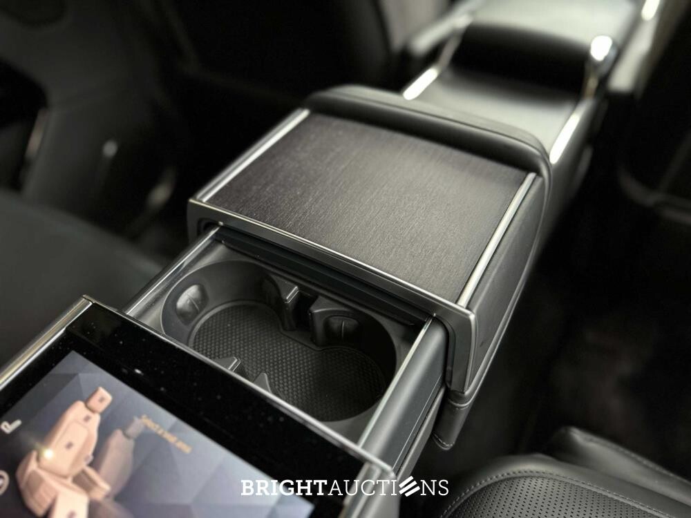 Land Rover Range Rover P530 LWB SV 4.4 V8 530pk 2023 (Fabrieksgarantie)